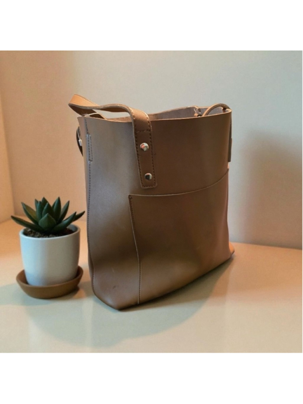 Henny + Lev Stylish Tan Tote Bag purse handbag